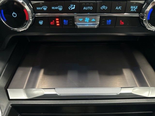 New 2026 Ford F250 Platinum image 40