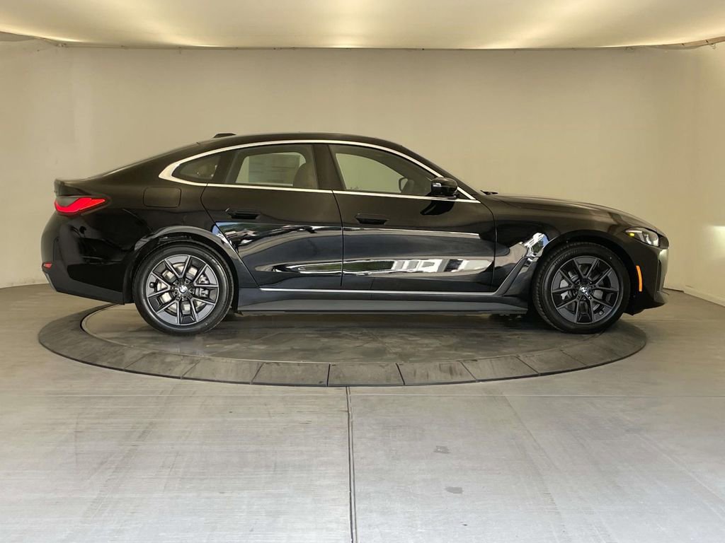 New 2026 BMW i4 xDrive40i w/ Premium Package AWD/4WD image 6