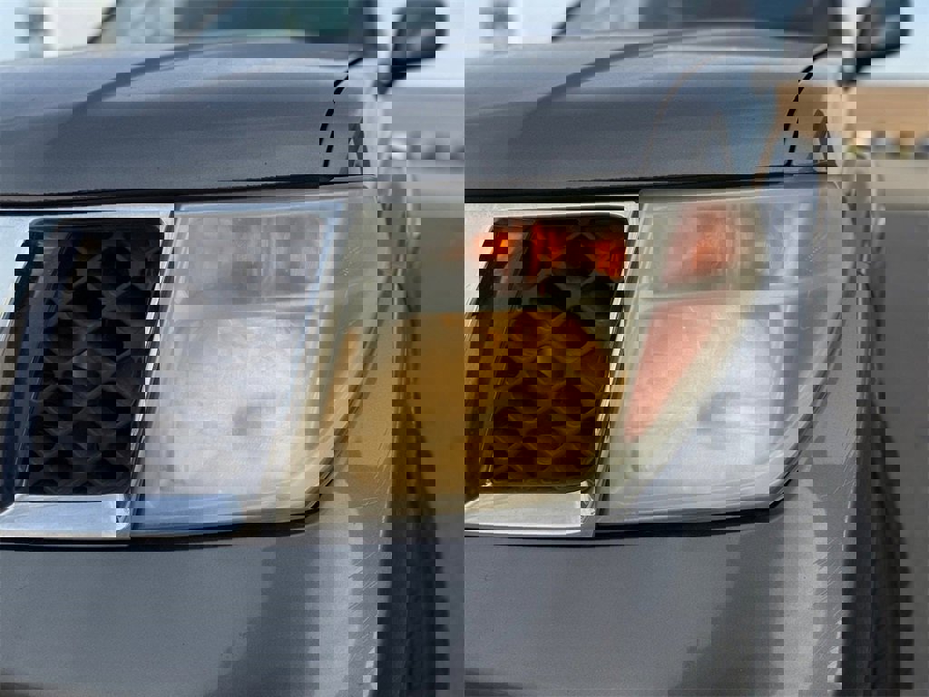 Used 2006 Nissan Pathfinder SE w/ (P01) Se Premium Pkg image 55