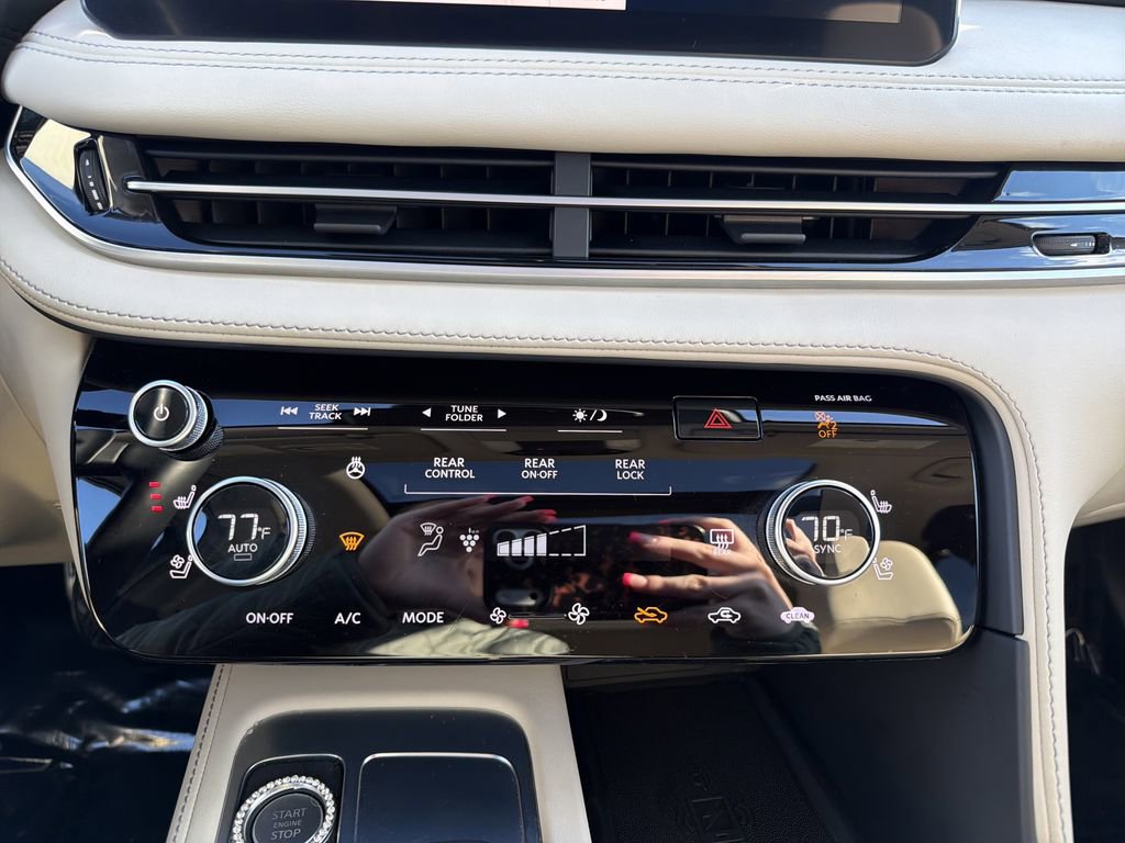 Used 2022 INFINITI QX60 Sensory w/ Vision Package image 27