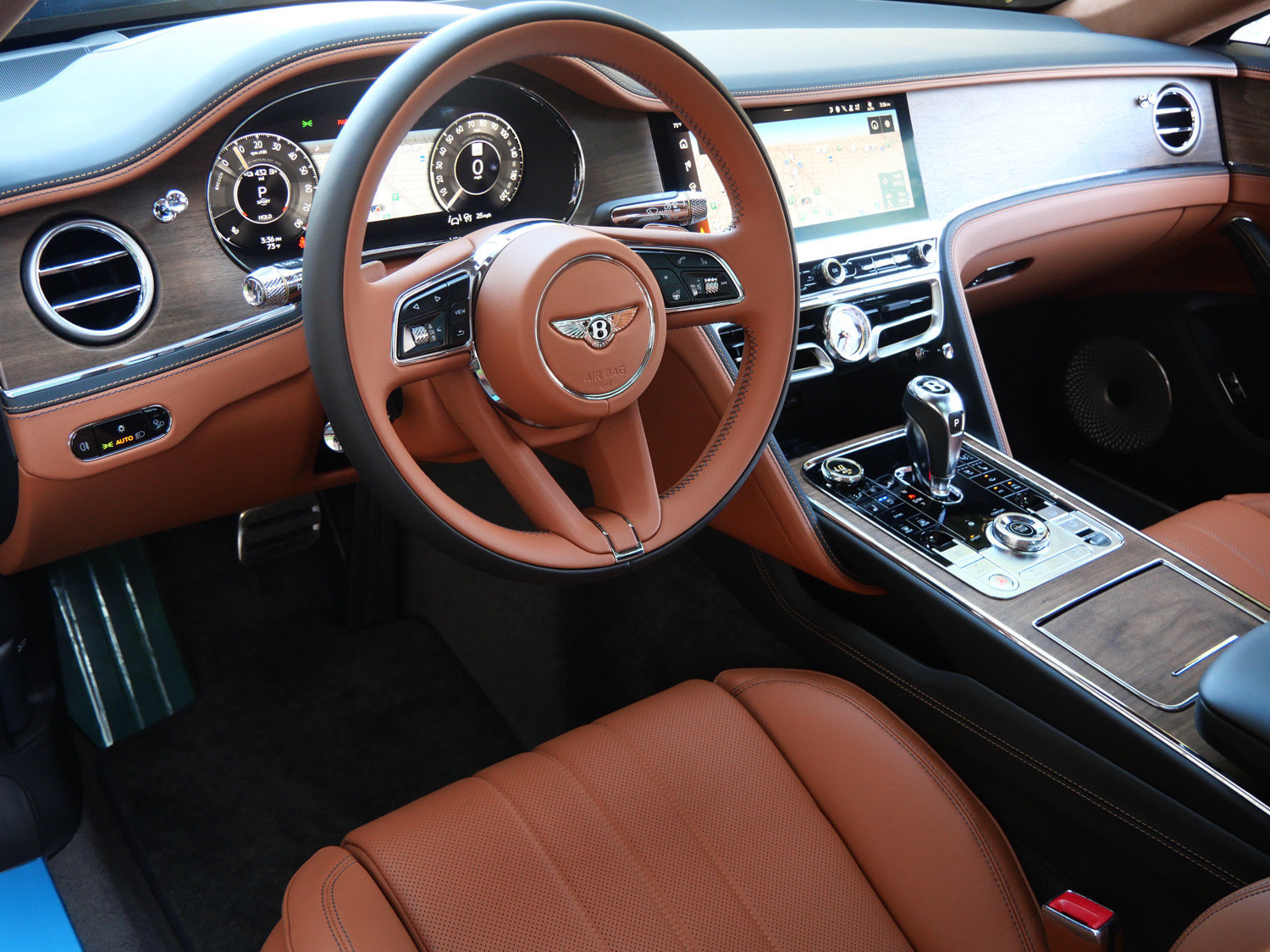 New 2026 Bentley Flying Spur V8 AWD/4WD image 13