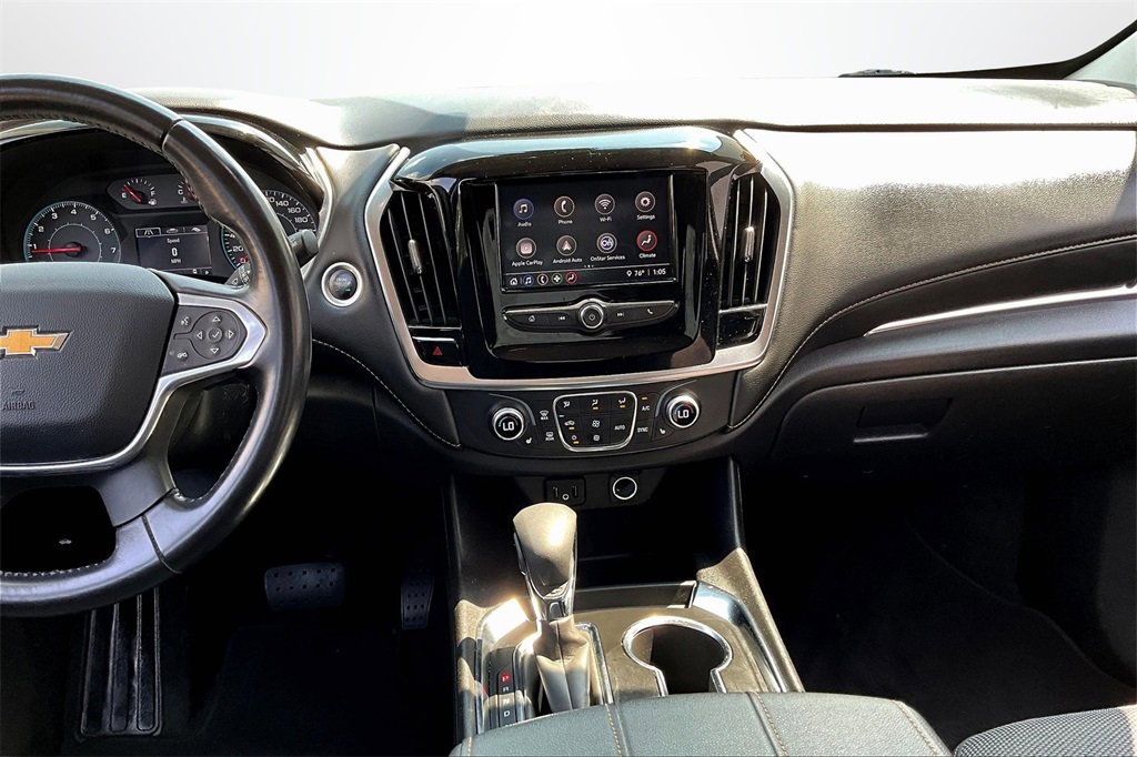 Used 2021 Chevrolet Traverse LT image 9
