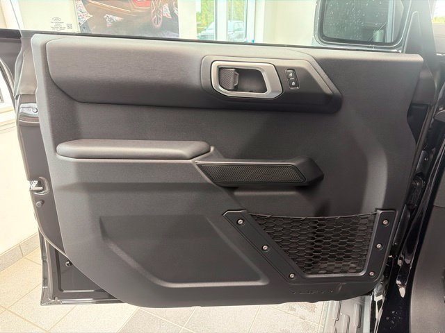 New 2026 Ford Bronco Outer Banks w/ Sasquatch Package AWD/4WD image 16