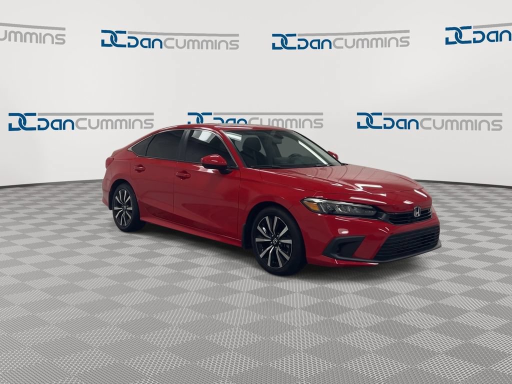 Used 2024 Honda Civic EX image 2