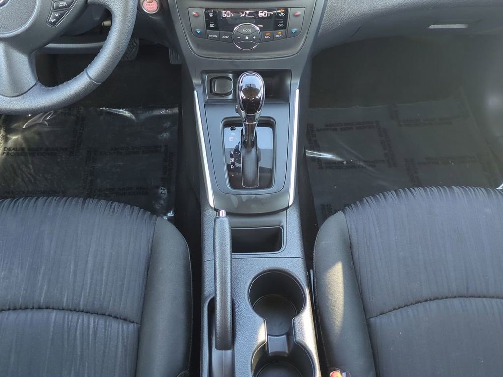 Certified 2019 Nissan Sentra SV image 18