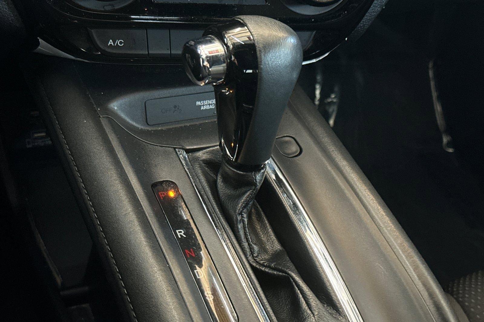 Used 2021 Honda HR-V Sport image 24