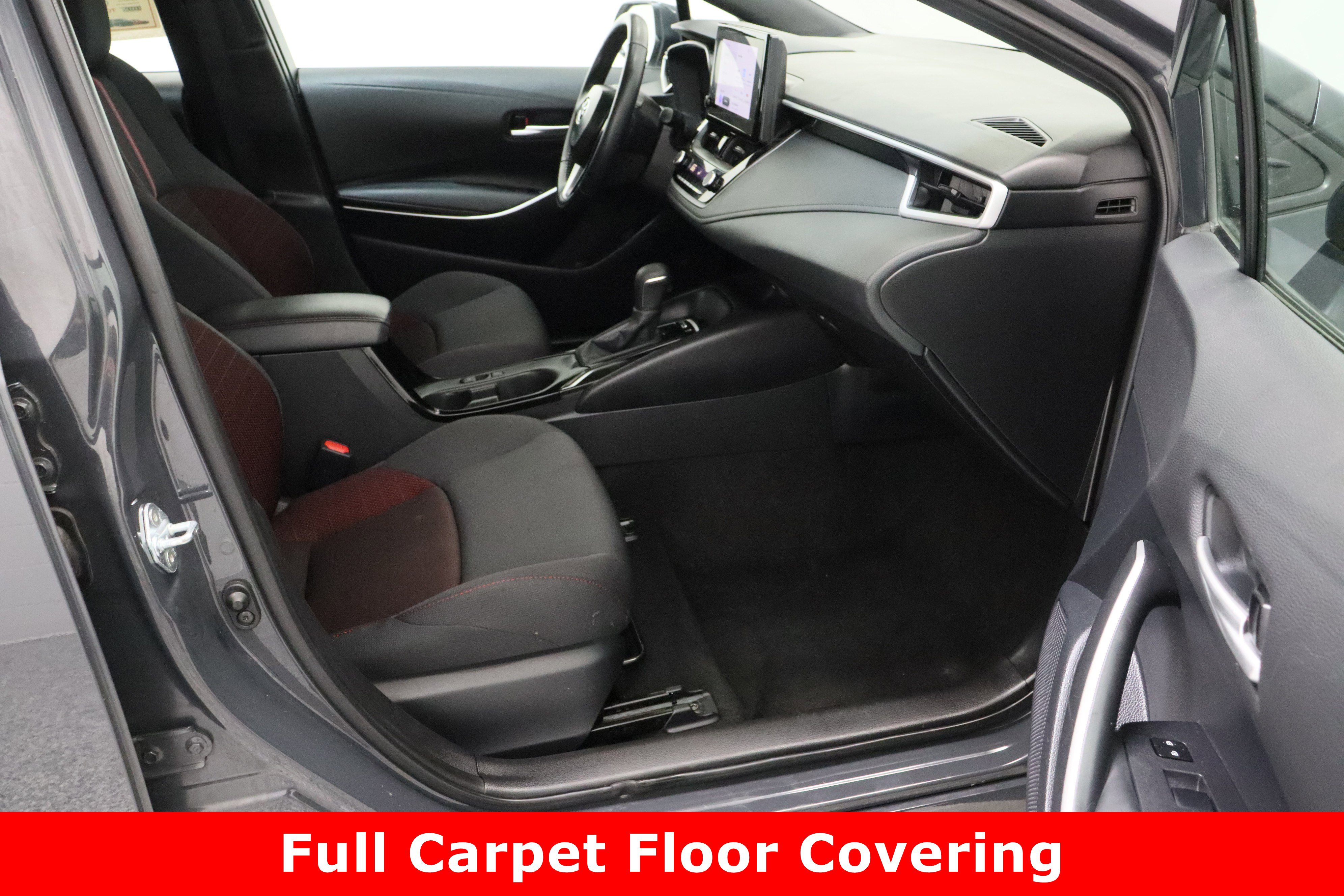 Used 2025 Toyota Corolla SE FWD image 34