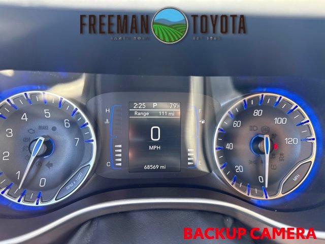 Used 2021 Chrysler Voyager LX FWD image 8