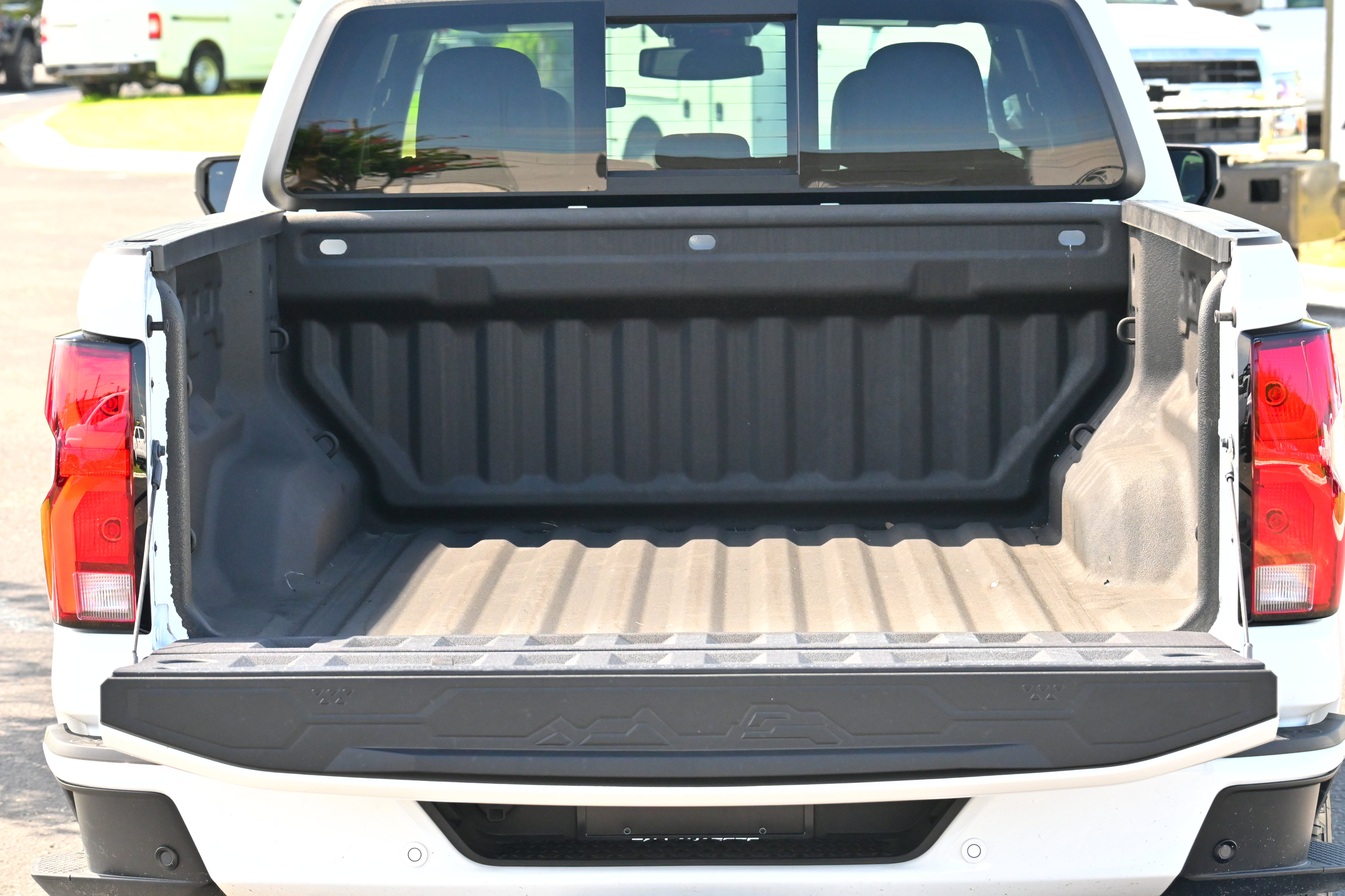 Certified 2024 Chevrolet Colorado LT w/ LT Convenience Package III image 29