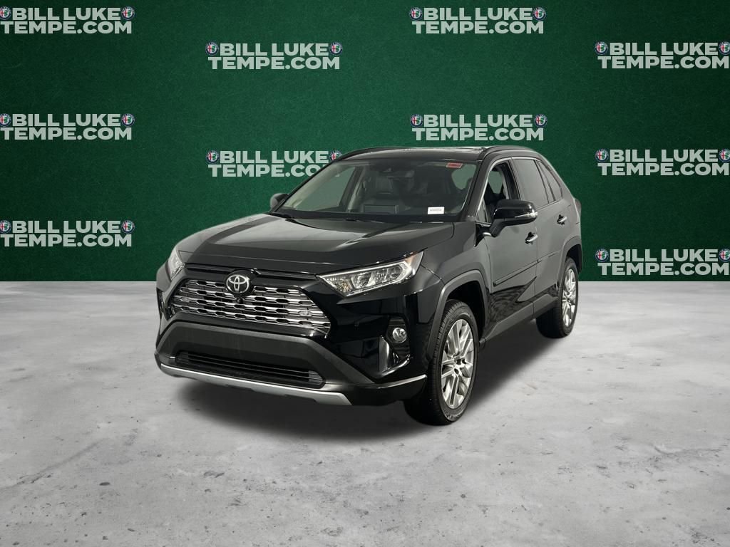 Used 2021 Toyota RAV4 Limited image 4