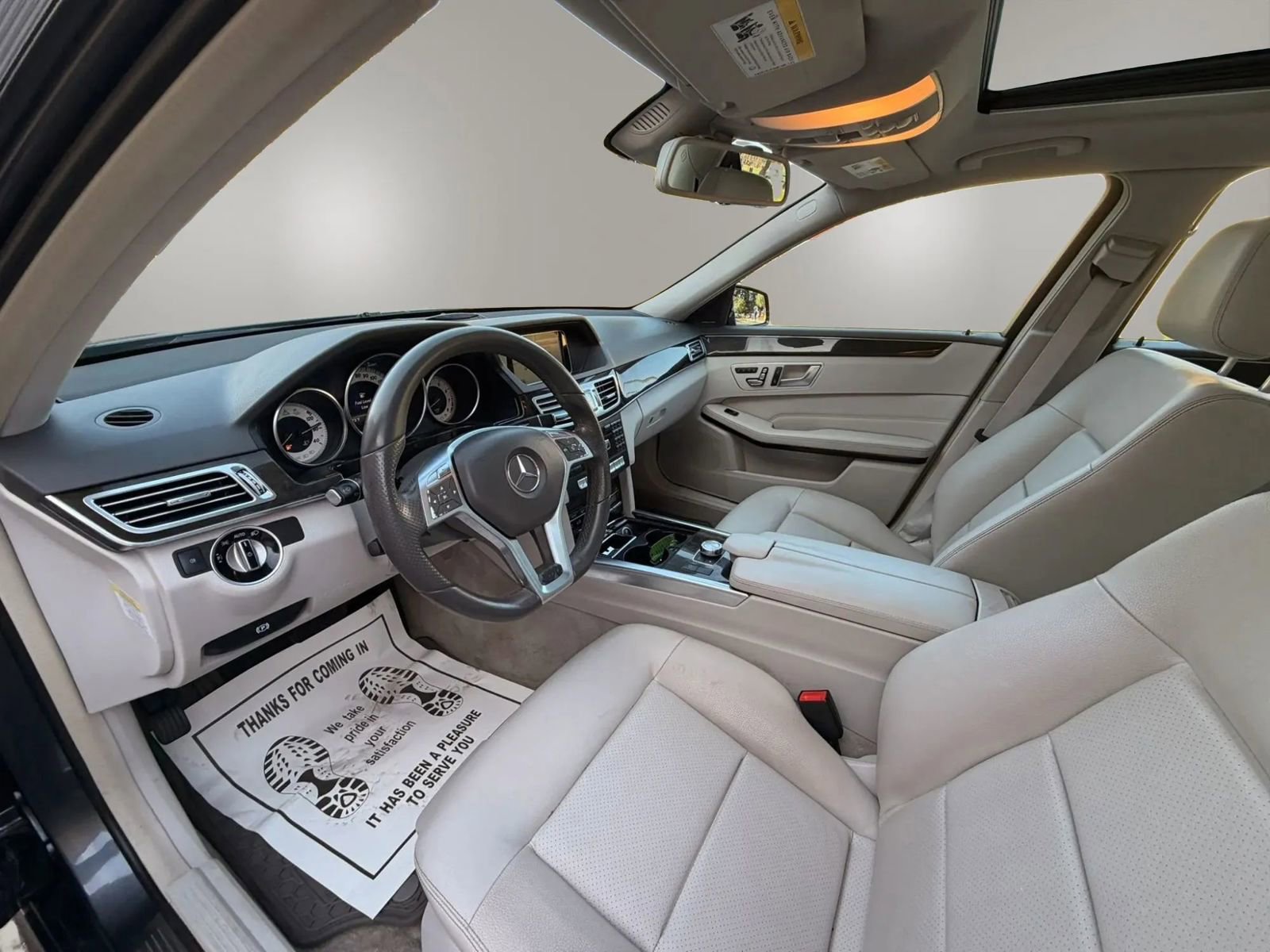 Used 2014 Mercedes-Benz E 350 Sedan image 32