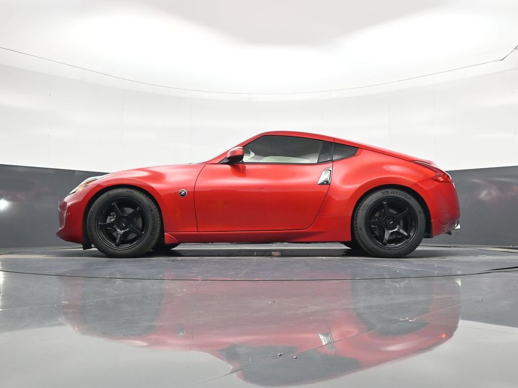 Used 2019 Nissan 370Z Coupe RWD image 20