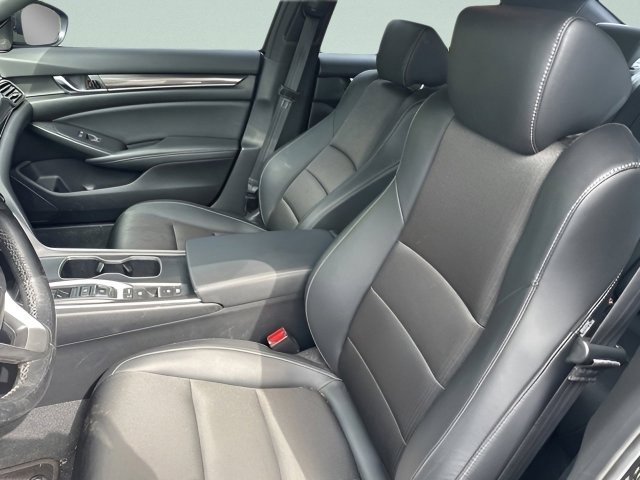 Used 2022 Honda Accord Sport image 13