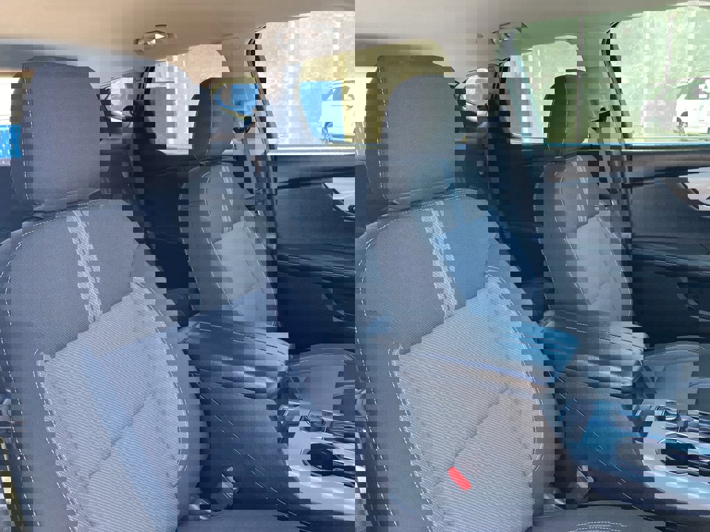 Used 2023 Chevrolet Blazer LT image 15