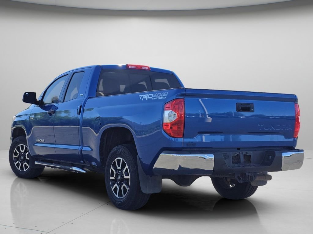Used 2016 Toyota Tundra SR5 w/ TRD Off Road Package AWD/4WD image 21