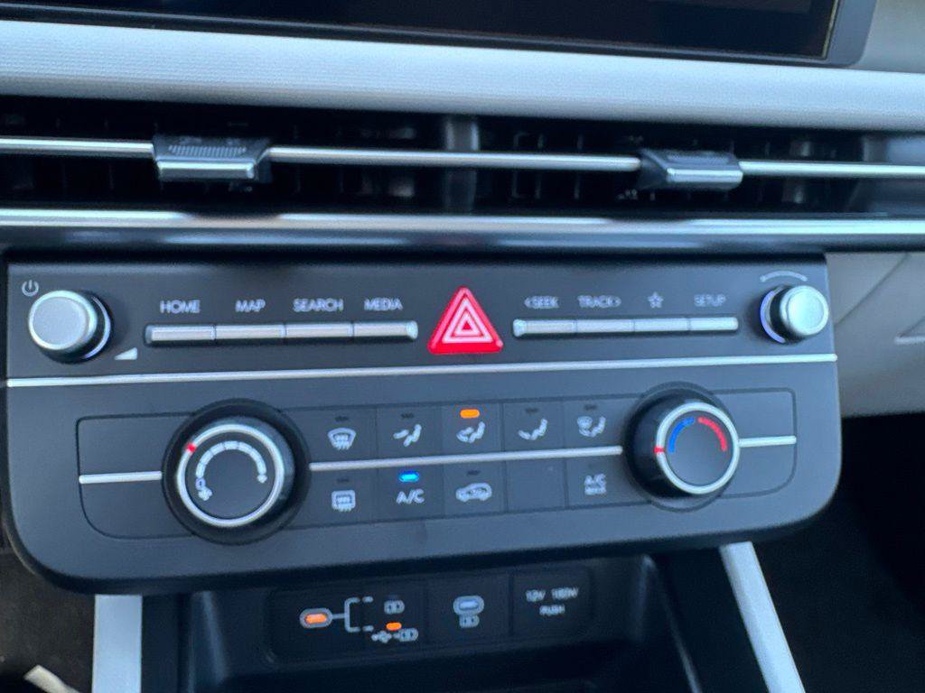 New 2026 Hyundai Tucson SE AWD/4WD image 16
