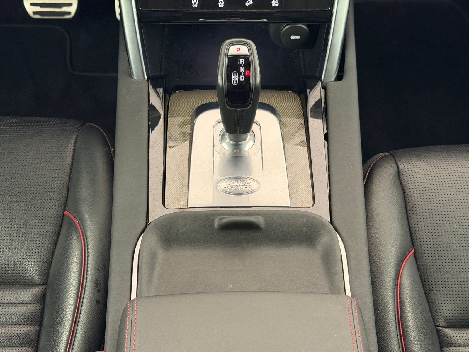 Used 2020 Land Rover Discovery Sport S R-Dynamic image 18