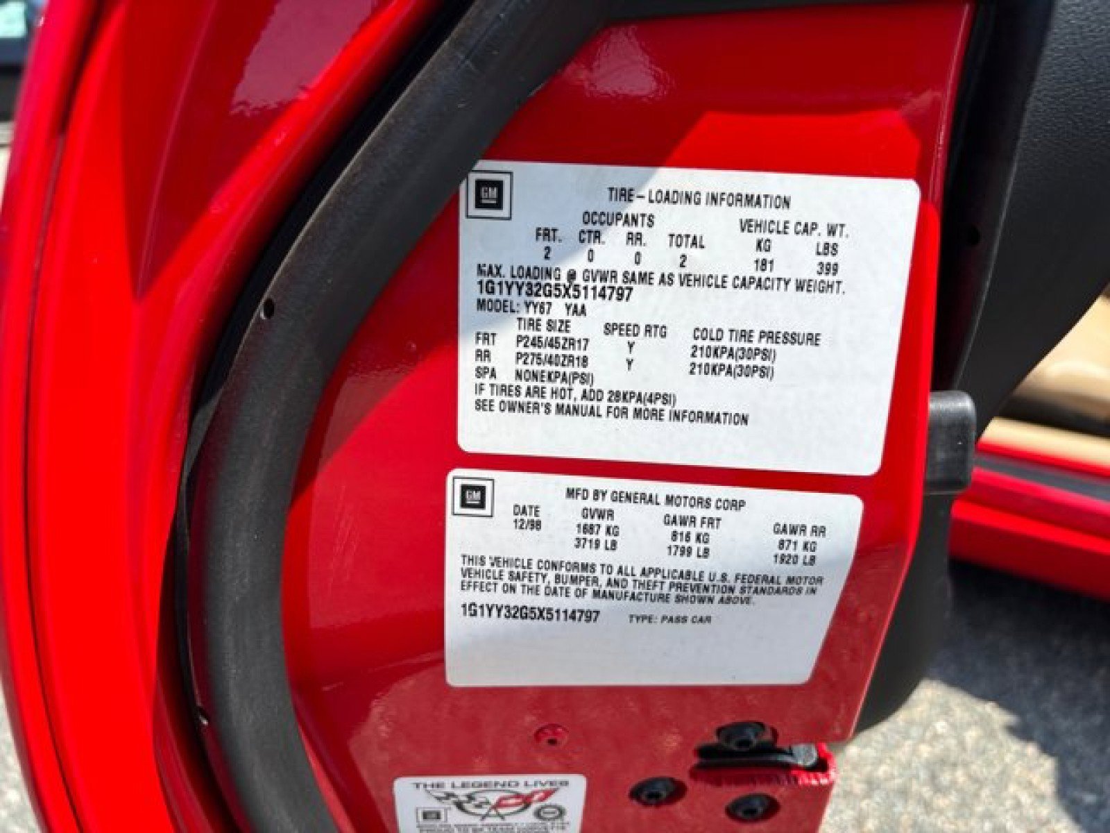 Used 1999 Chevrolet Corvette Convertible w/ Memory Pkg image 19