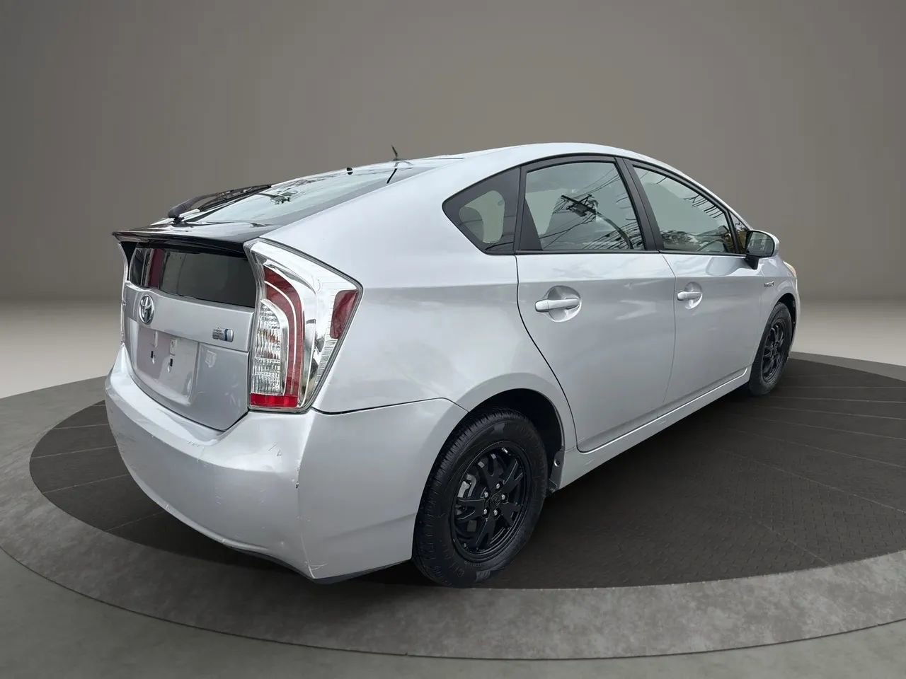 Used 2013 Toyota Prius Two image 5