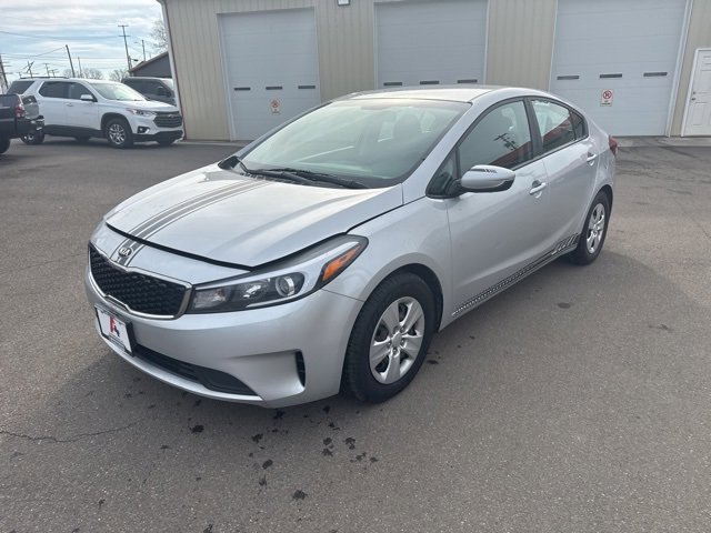 Used 2018 Kia Forte LX image 7