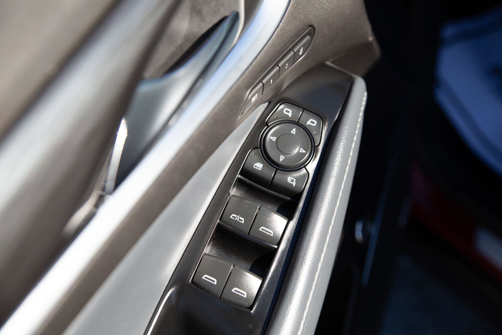 Used 2024 Buick Enclave Premium image 4