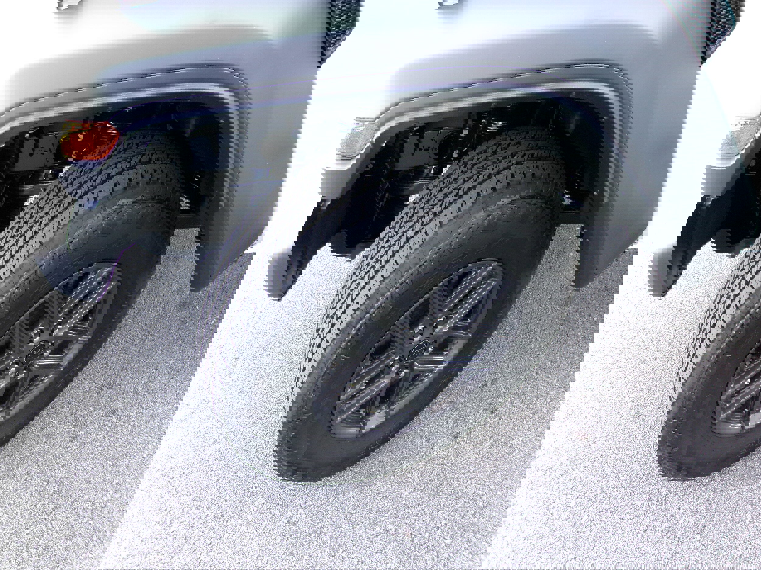 New 2025 Jeep Gladiator Sport image 7