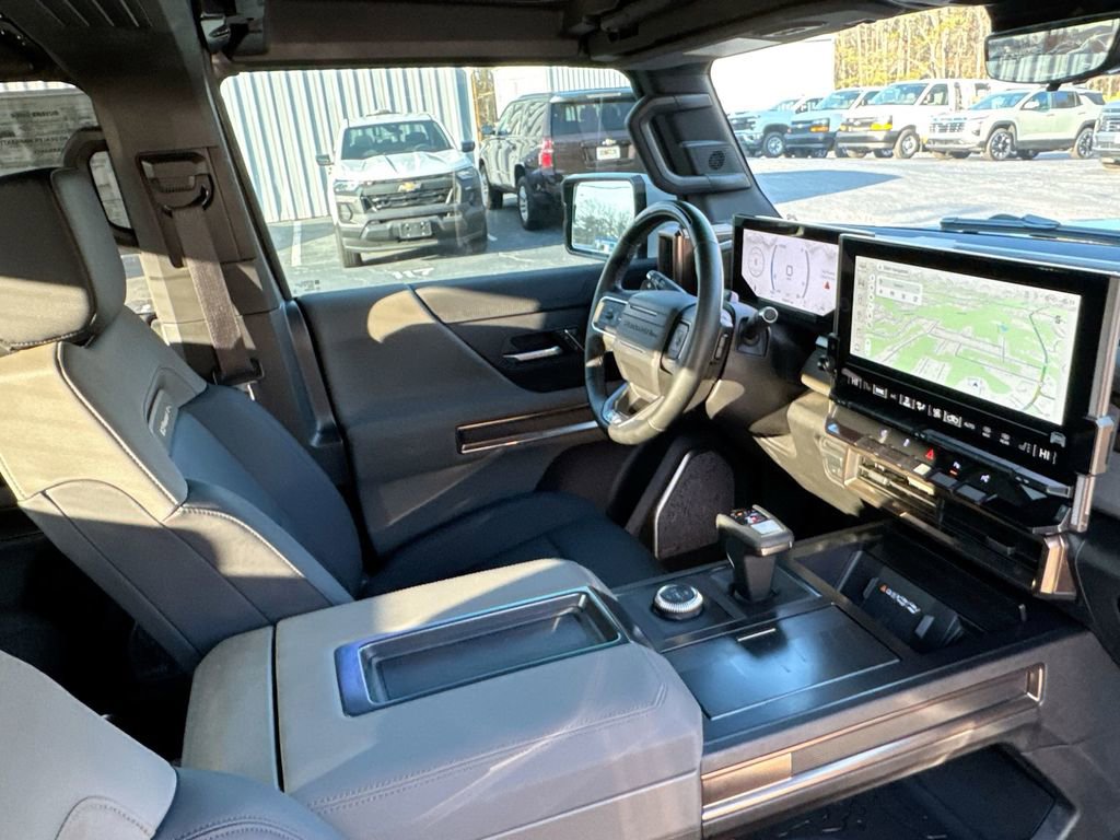 Used 2025 GMC Hummer EV 3X image 31