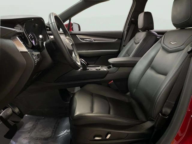 Used 2024 Cadillac XT6 Luxury AWD/4WD image 19