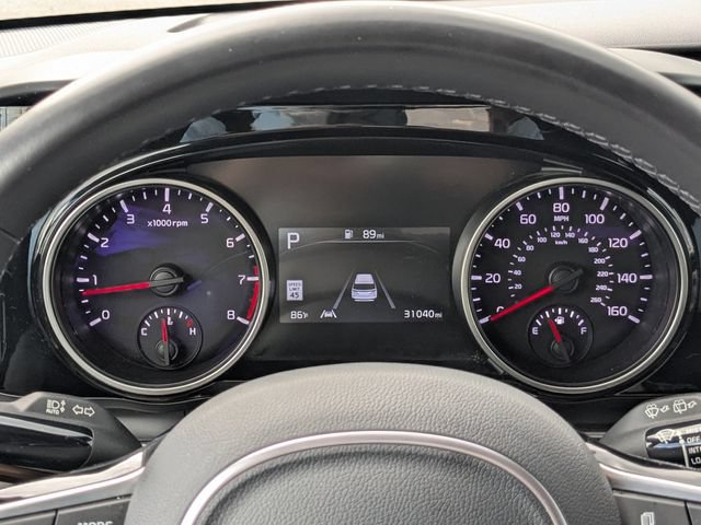 Certified 2024 Kia Carnival EX FWD image 31