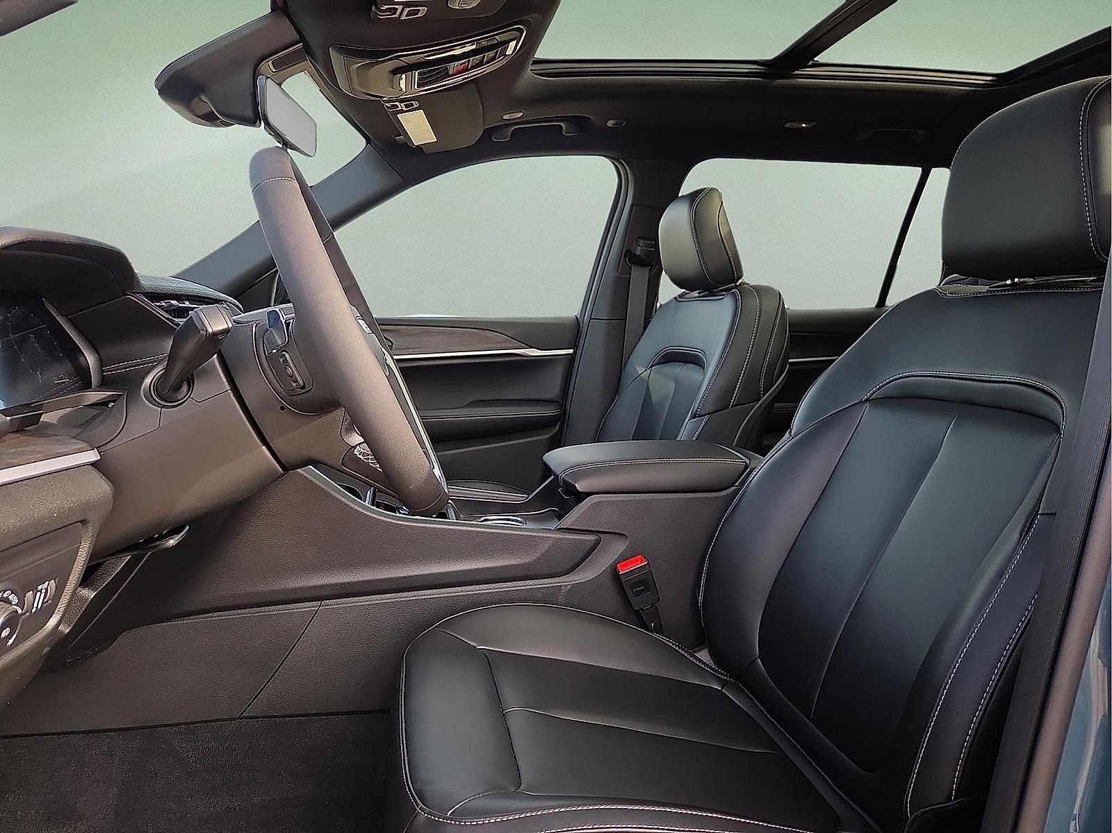 New 2026 Jeep Grand Cherokee L Limited image 15