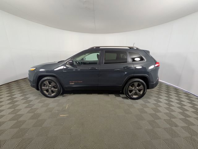 Used 2016 Jeep Cherokee 75th Anniversary AWD/4WD image 15