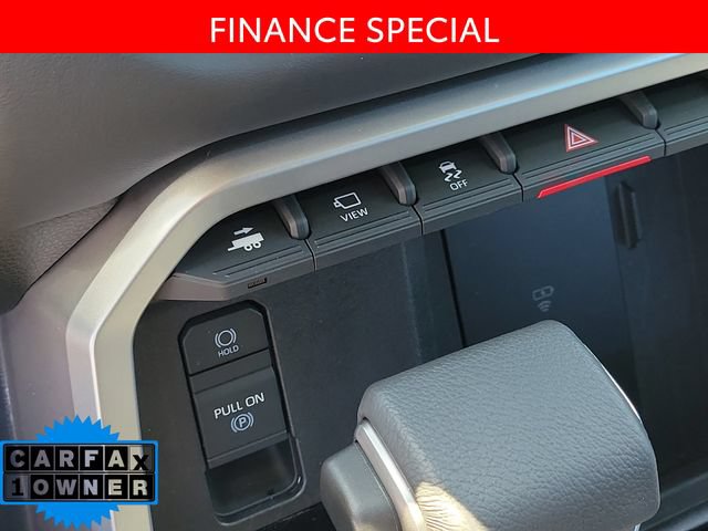 Used 2025 Toyota Sequoia Platinum AWD/4WD image 28