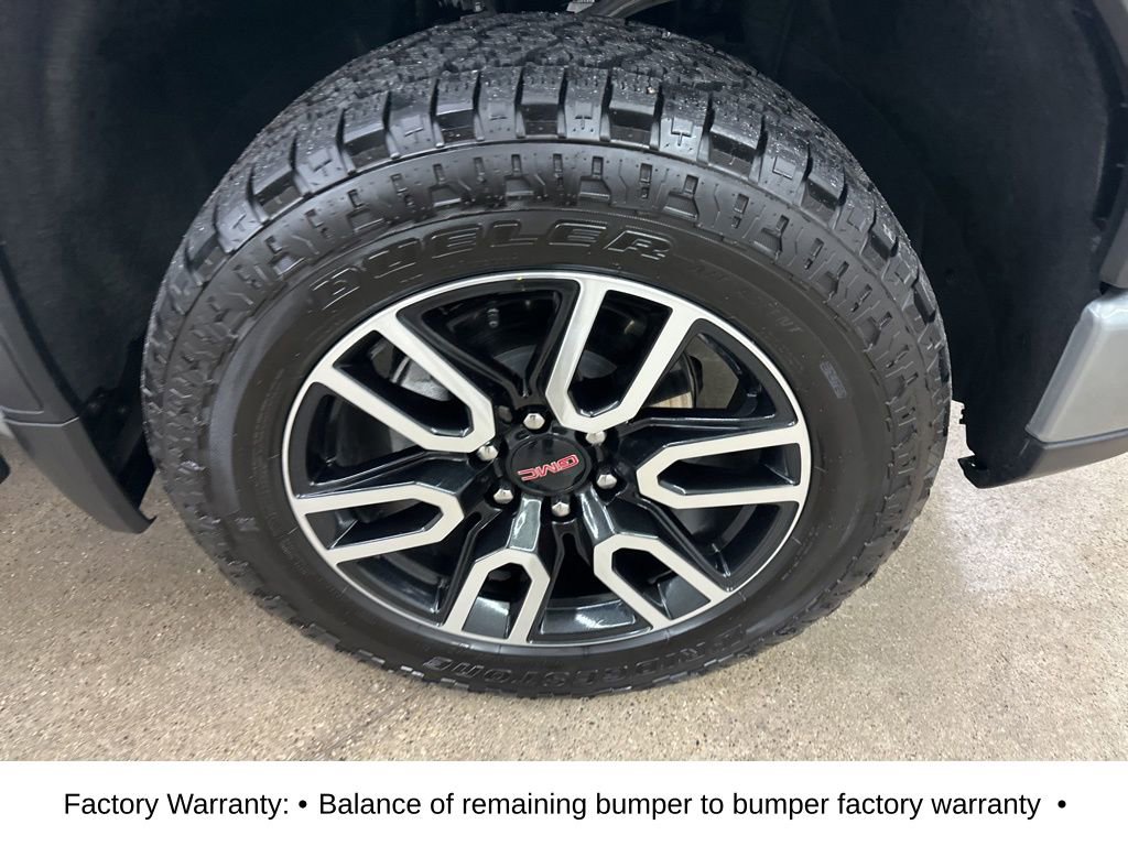 Used 2025 GMC Sierra 1500 AT4 w/ AT4 Premium Package image 15