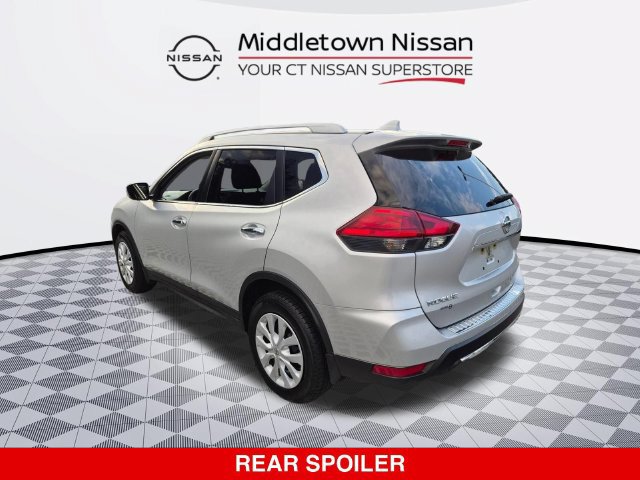 Used 2017 Nissan Rogue S w/ S Appearance Package AWD/4WD image 5
