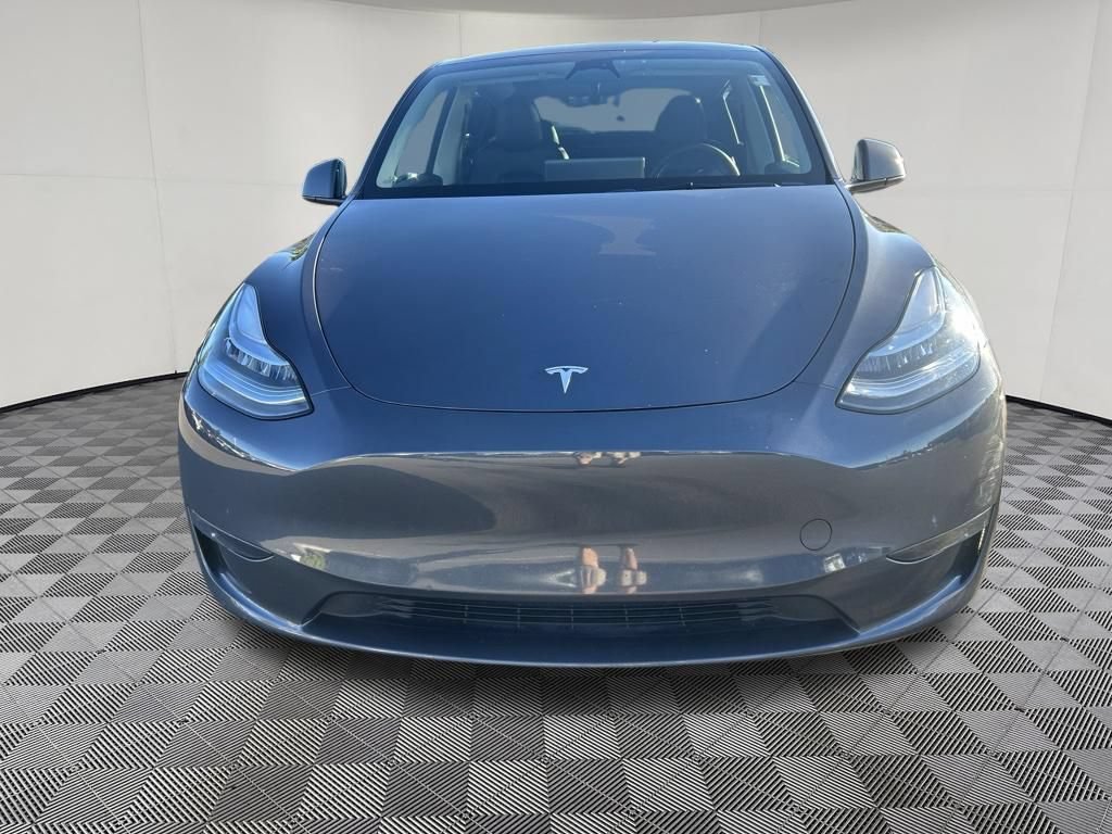 Used 2023 Tesla Model Y Long Range AWD/4WD image 2