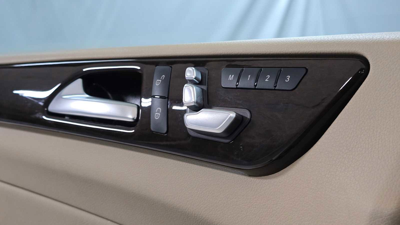 Certified 2017 Mercedes-Benz GLS 450 4MATIC image 24