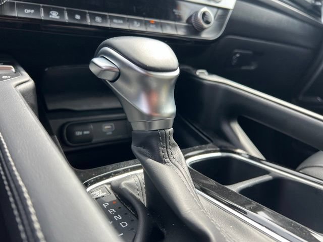 Certified 2024 Kia Telluride EX w/ EX Captain's Chair Package AWD/4WD image 28