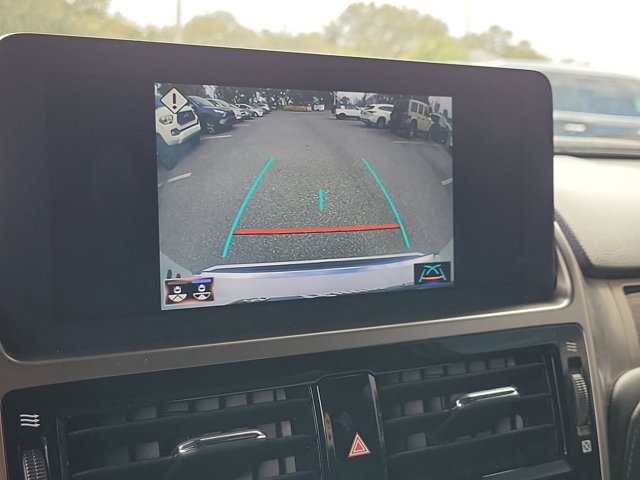 Used 2022 Lexus GX 460 Premium w/ Premium Package image 27