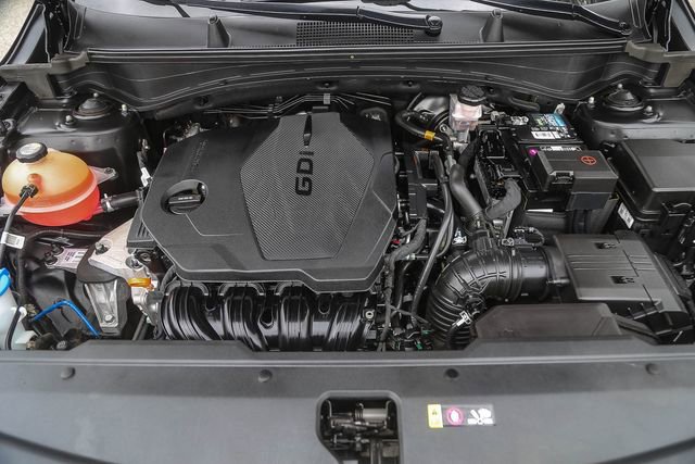 Used 2023 Kia Sportage EX image 28