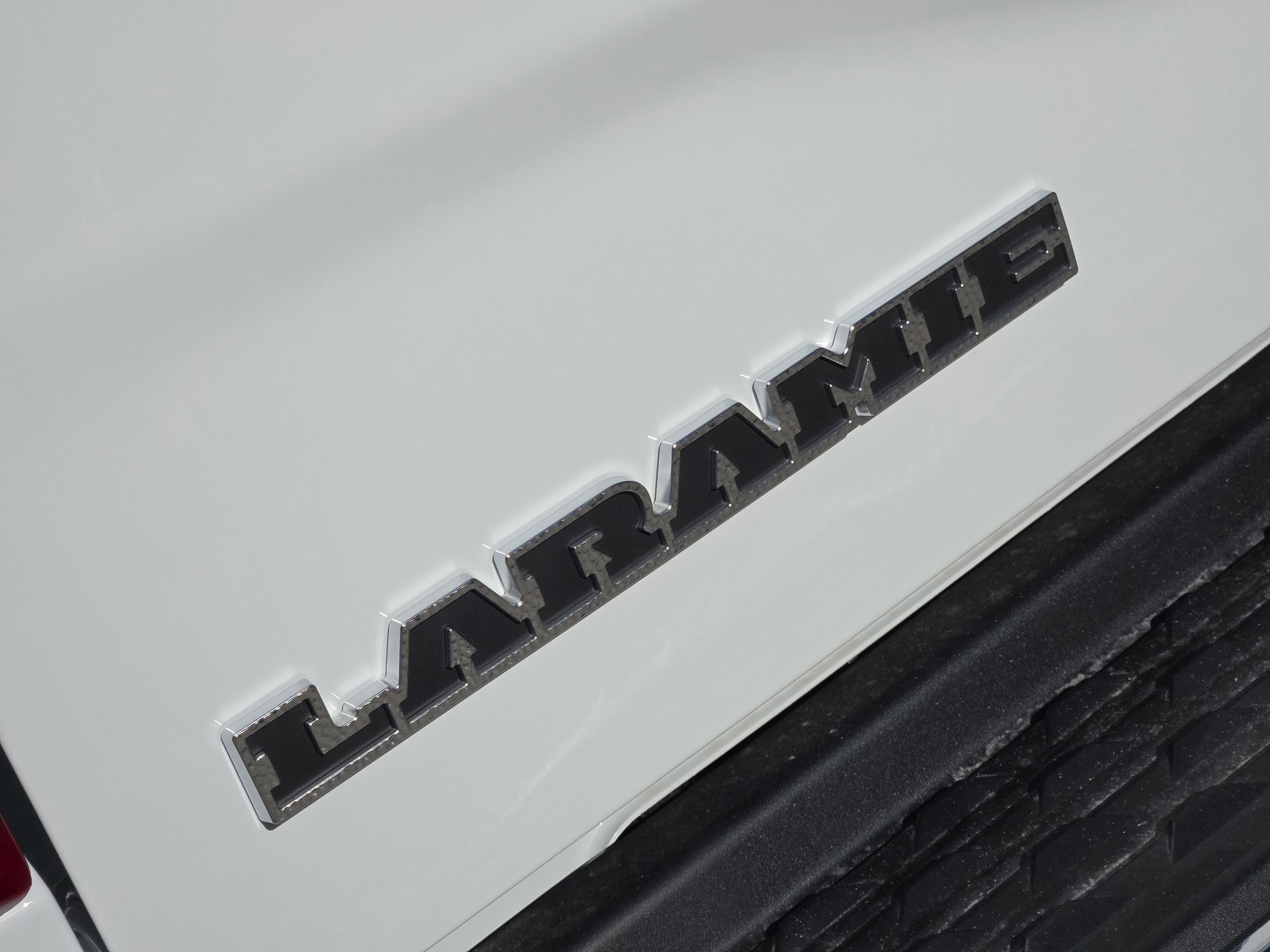 New 2026 RAM 3500 Laramie AWD/4WD image 10