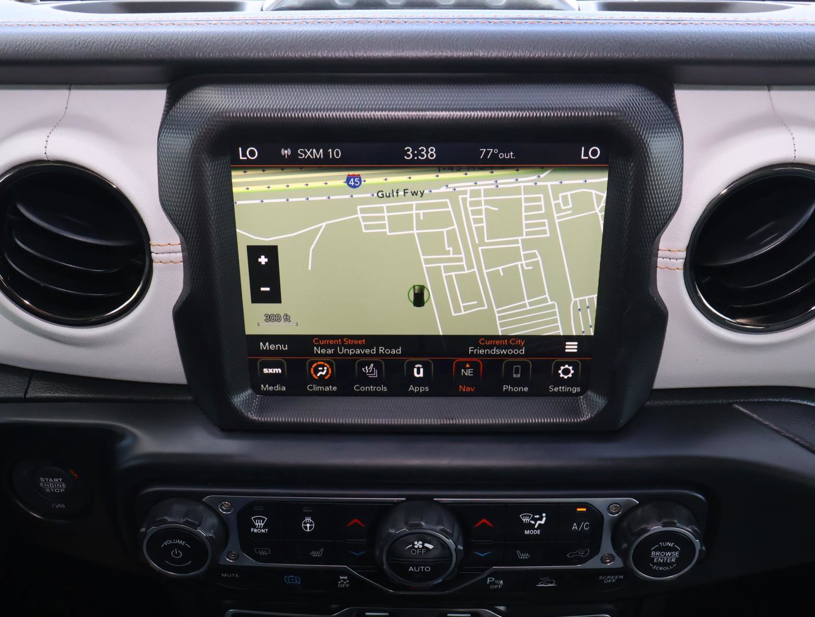 Used 2023 Jeep Wrangler Unlimited Sahara image 30