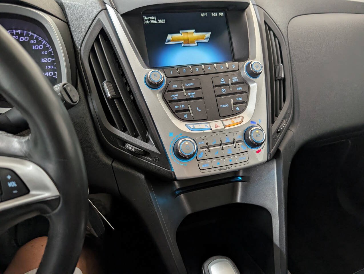 Used 2012 Chevrolet Equinox LTZ AWD/4WD image 10