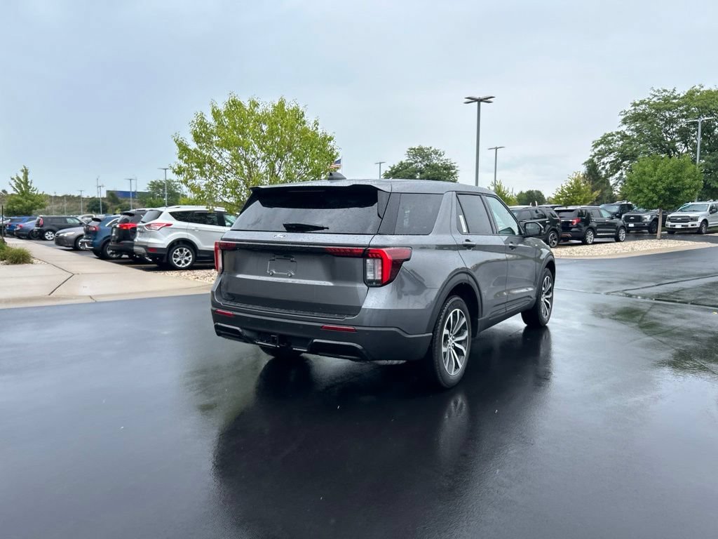 New 2027 Ford Explorer ST-Line AWD/4WD image 6