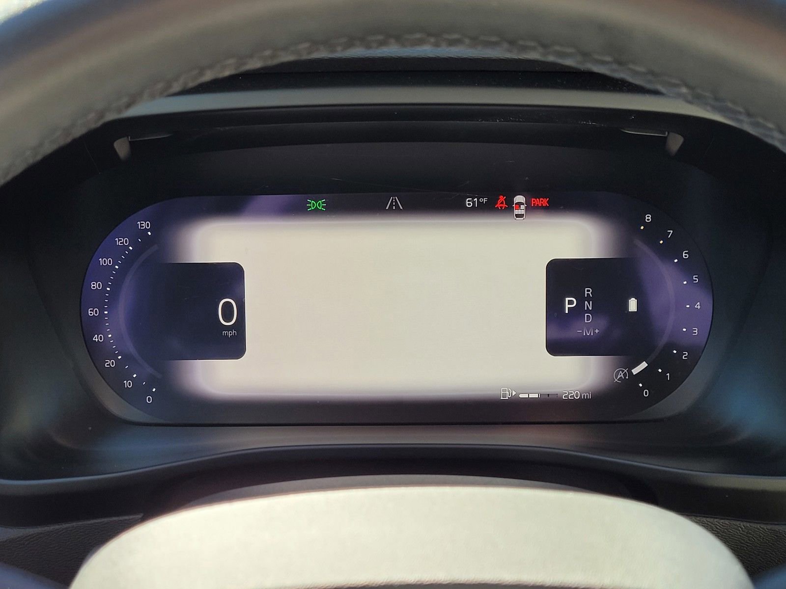 Certified 2023 Volvo XC40 B5 Plus w/ Driver Assist Package image 14