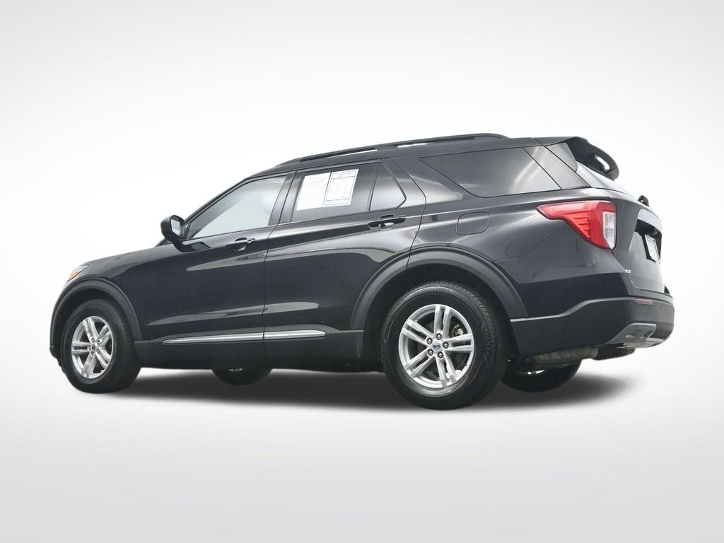 Used 2024 Ford Explorer XLT w/ Equipment Group 202A image 39