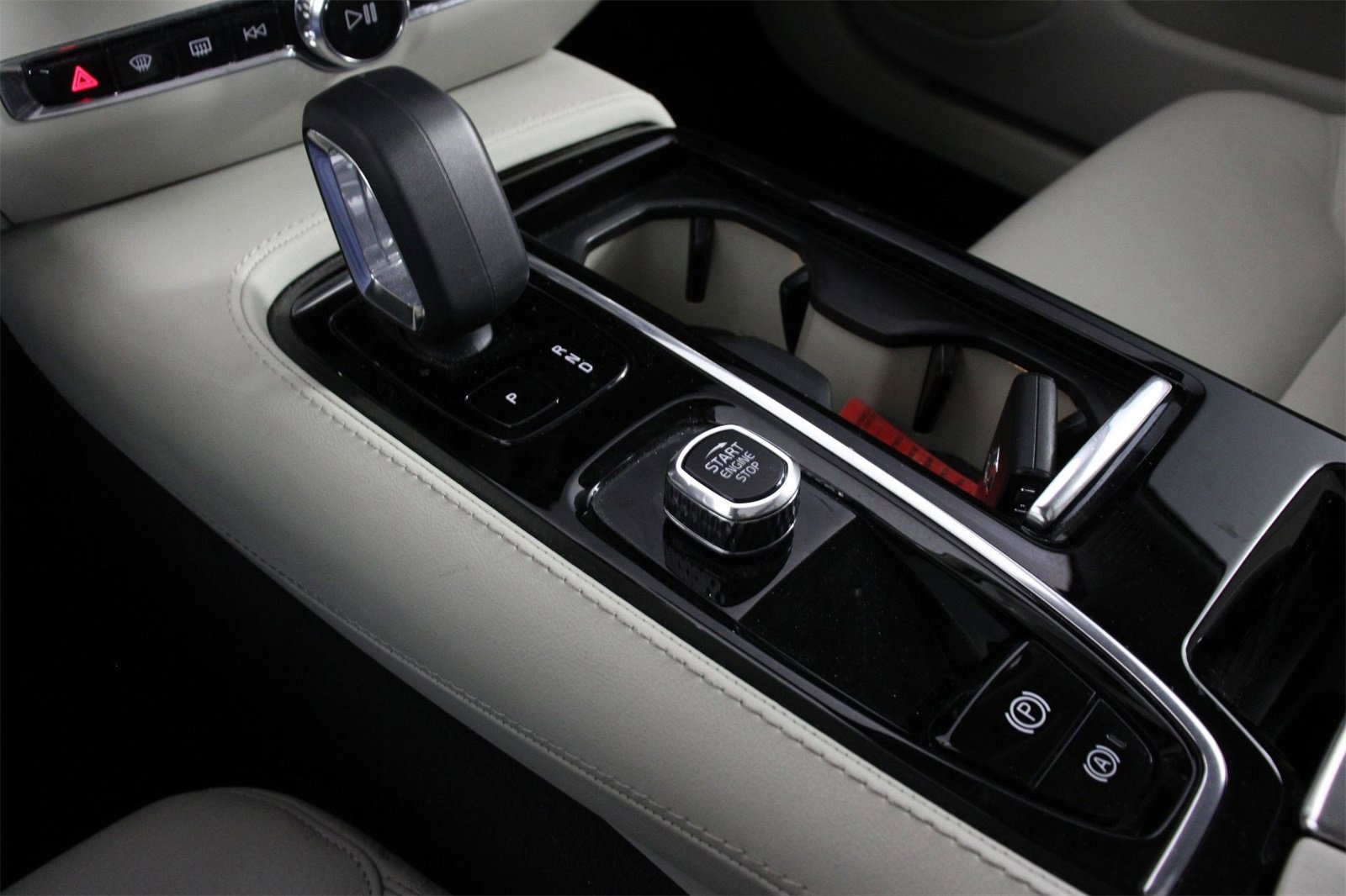 Certified 2025 Volvo S60 T8 Plus w/ Climate Package image 15