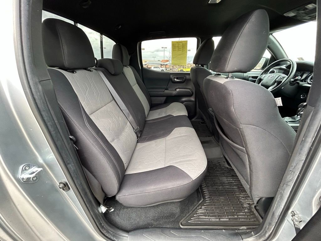 Used 2022 Toyota Tacoma TRD Off-Road w/ Technology Package image 29