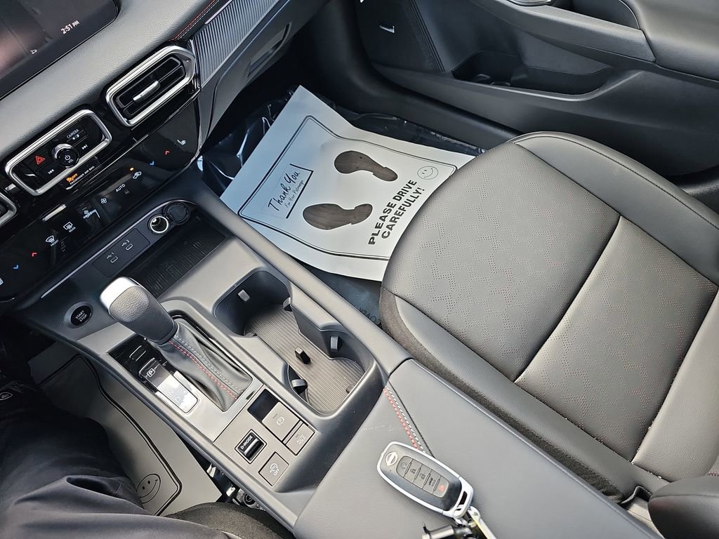 New 2026 Nissan Sentra SR w/ SR Premium Package FWD image 27