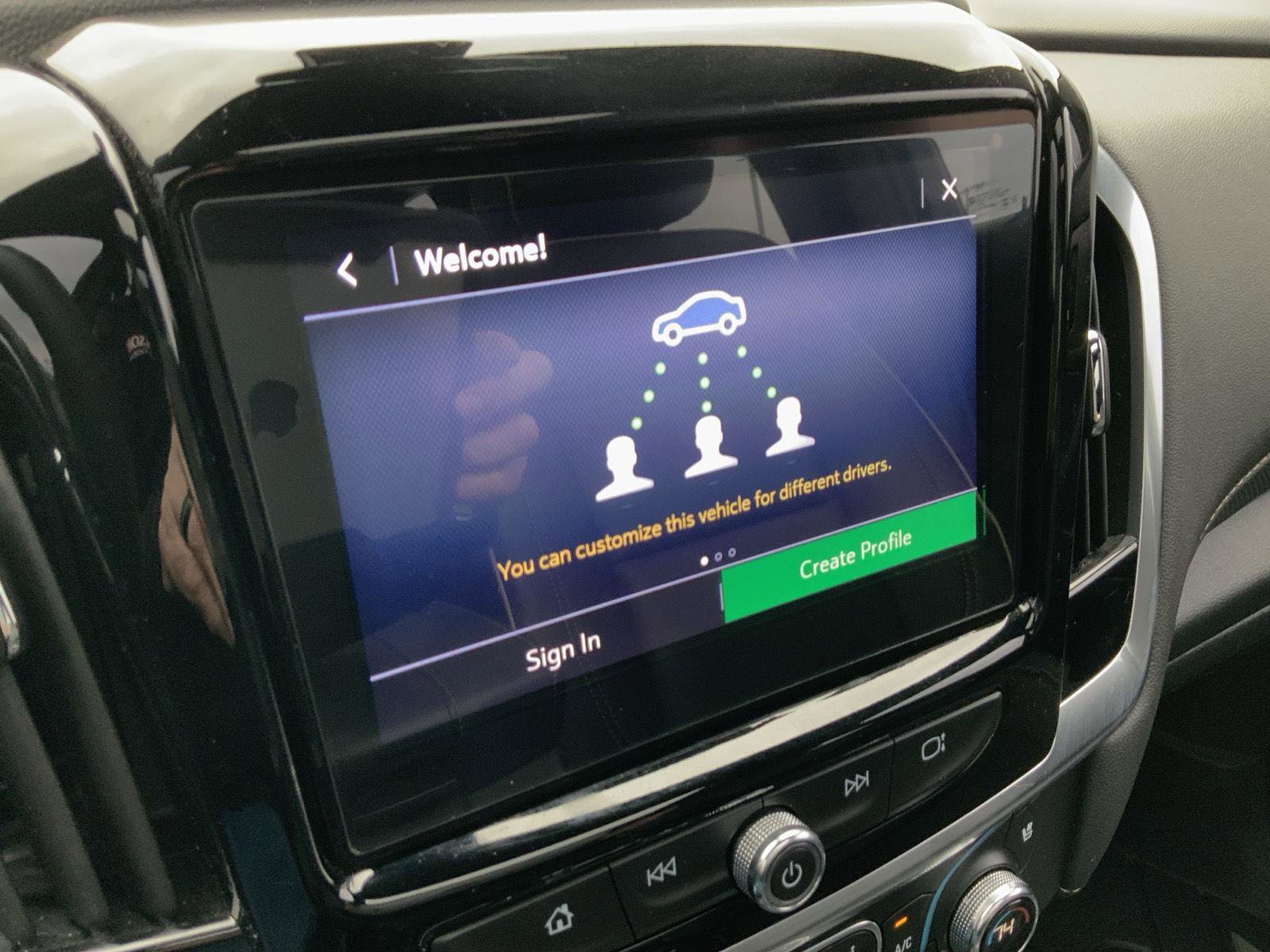 Used 2023 Chevrolet Traverse Premier w/ Redline Edition image 46