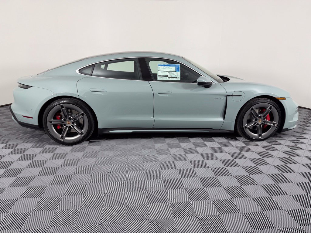 New 2026 Porsche Taycan 4S AWD/4WD image 11